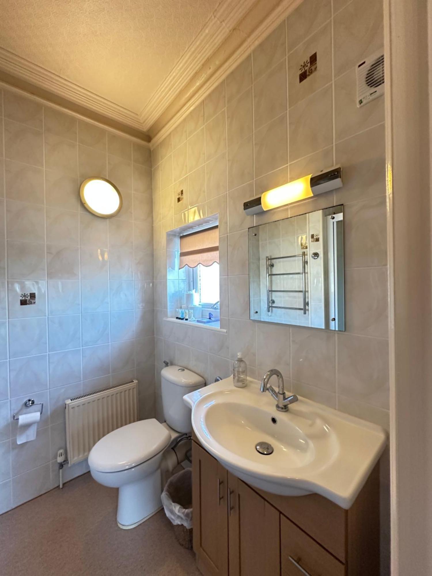 Hotel Devonia Express AEGON International Pokoj fotografie